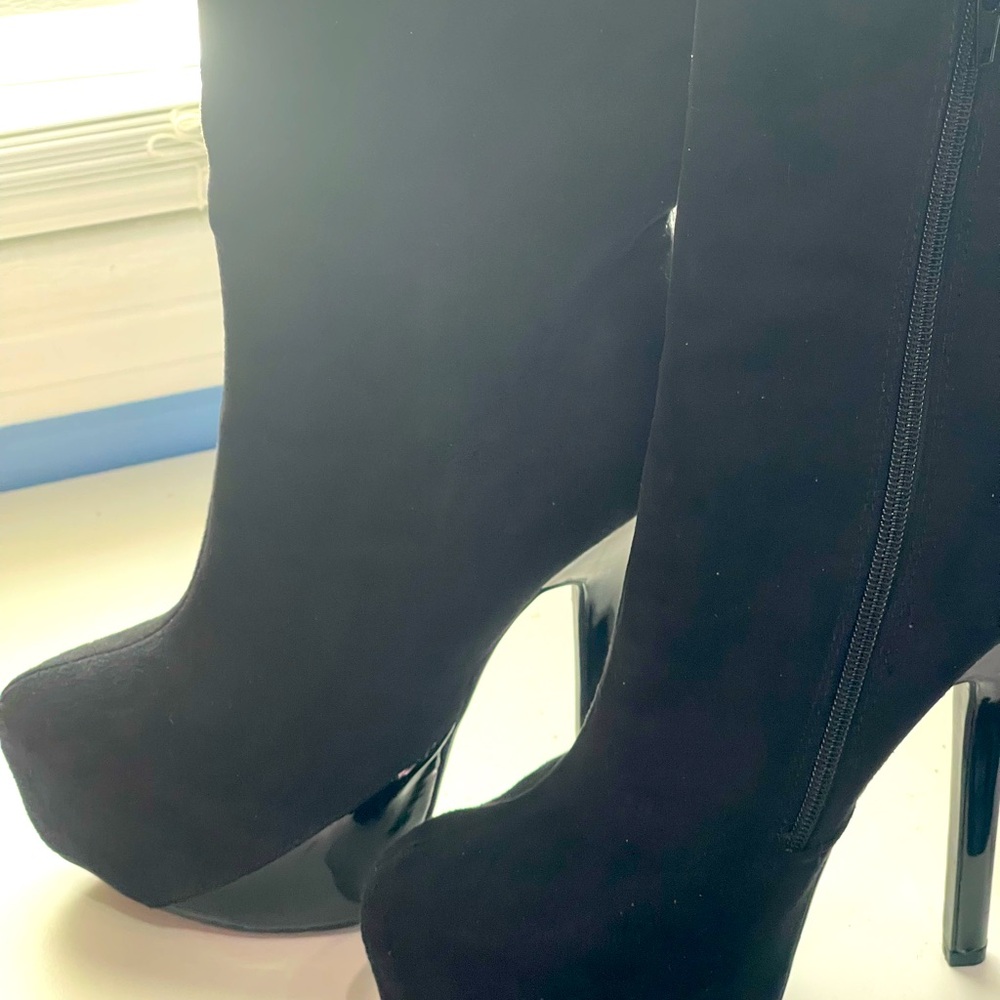 New Black platform high heel boot